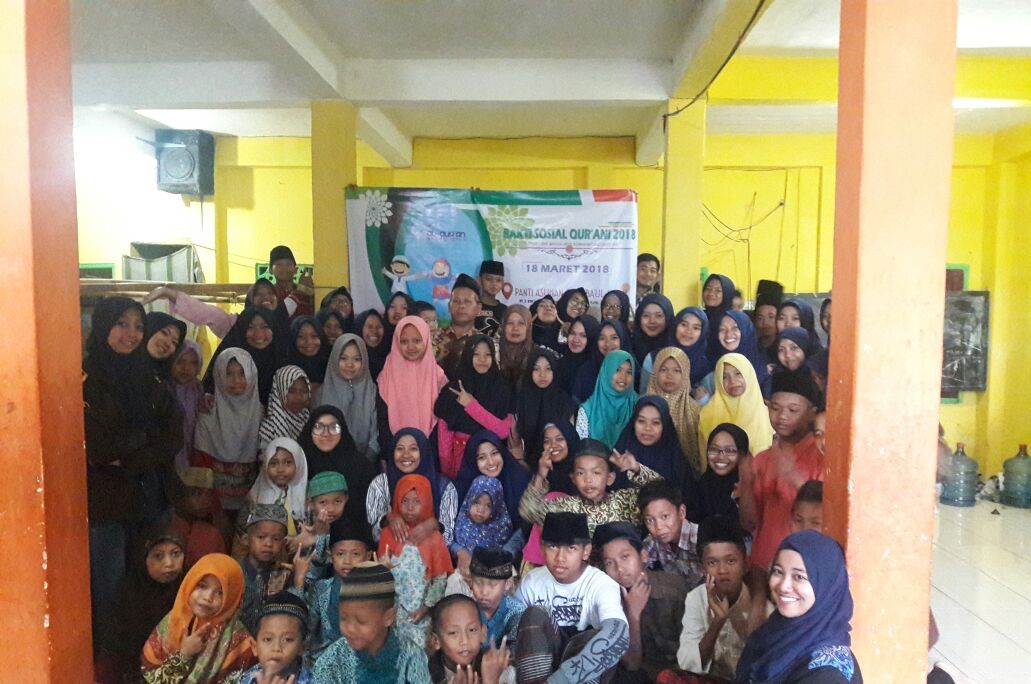 Mahasiswa Kampus 3 Sambang Panti Asuhan Mamba’ul Hisan