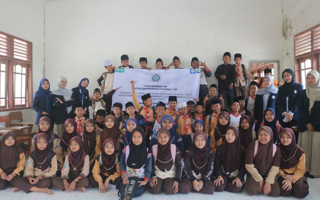 Bertajuk Virtual Reality, Tim Peneliti PGSD UM Bantu Anak SDIT Wildan Mukholadun Belajar Kompos dan Cinta Lingkungan: Inovasi Pembelajaran Masa Depan Dimulai dari Sekarang