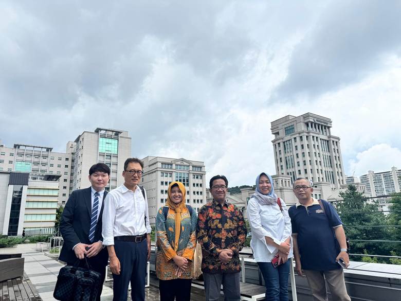 Akademisi UM Hadir dalam Forum Internasional Pendidikan Bahasa Indonesia di Korea Selatan